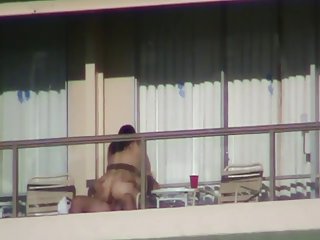 完全迷人华丽的大胸部